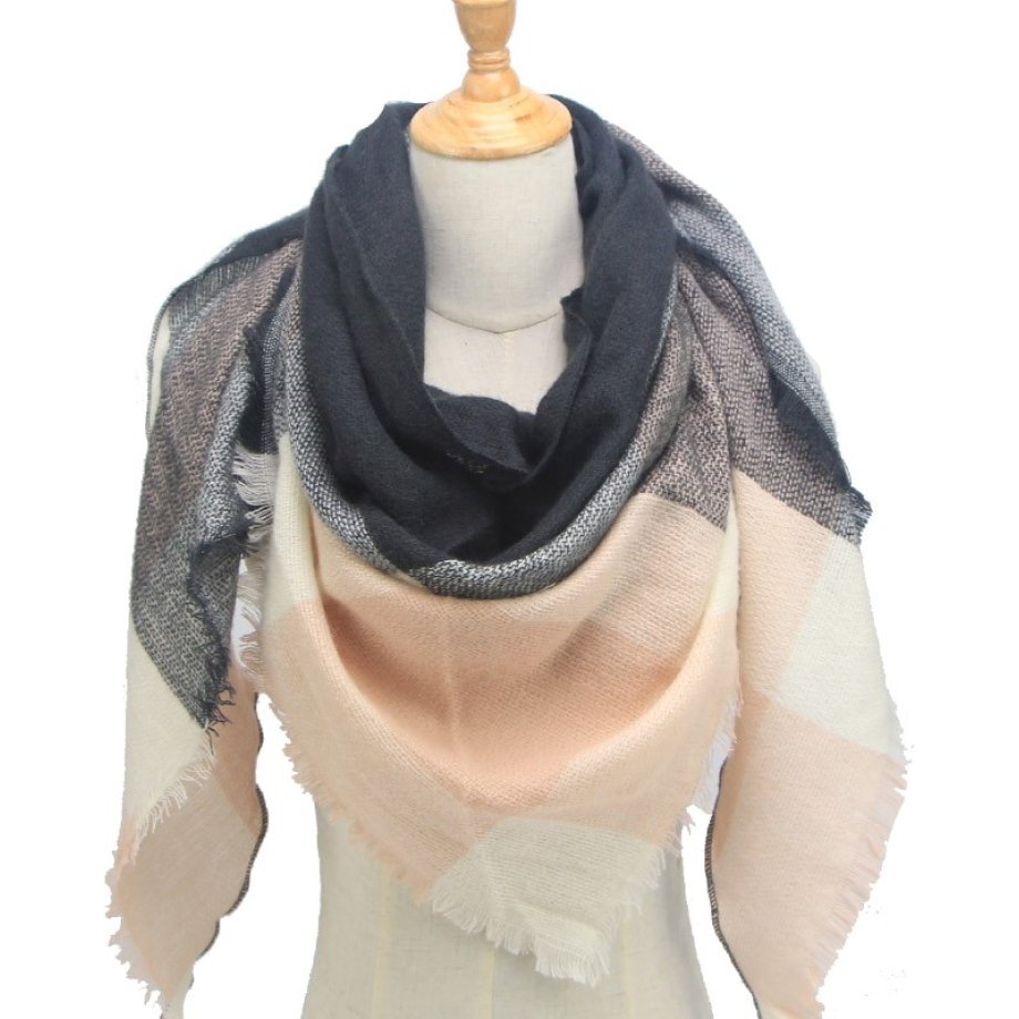 Woolen  Peach and Black Scarf